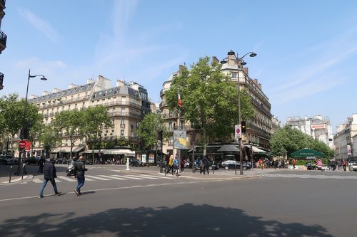 洋書◆パリ写真集 本 都市における40年間の動乱 フランス 風景 建築 景色 洋書◇パリ写真集 本 都市における40年間の動乱 フランス 風景