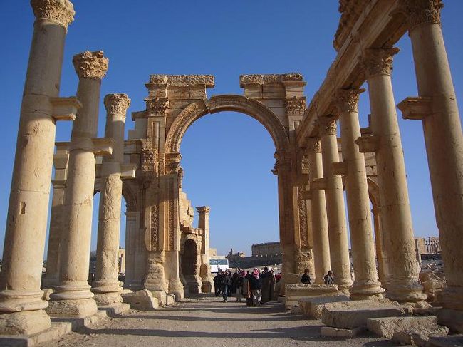 シリア・ヨルダン１０日間の旅（２）　パルミラ遺跡