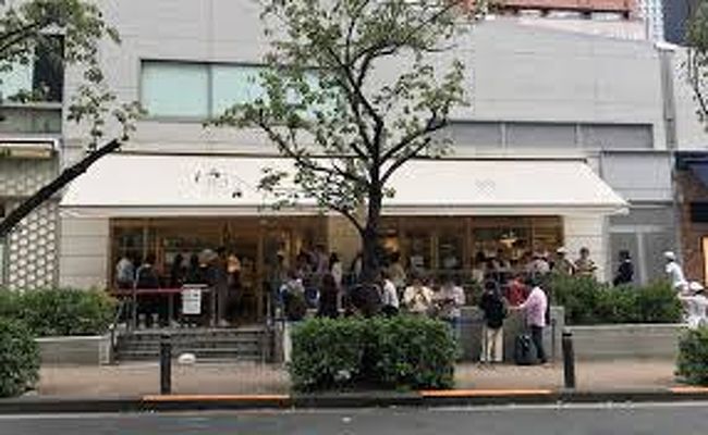 高級なイメージの銀座<br />探せば安くて美味しいB級グルメのお店もあります。<br /><br />今日はその中から私のよく行くお店をご紹介します。<br /><br /><br /><br /><br /><br />