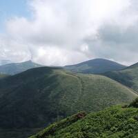 花の山・秋田駒ヶ岳周辺を訪ねて１　乳頭山―笊森山―湯森山