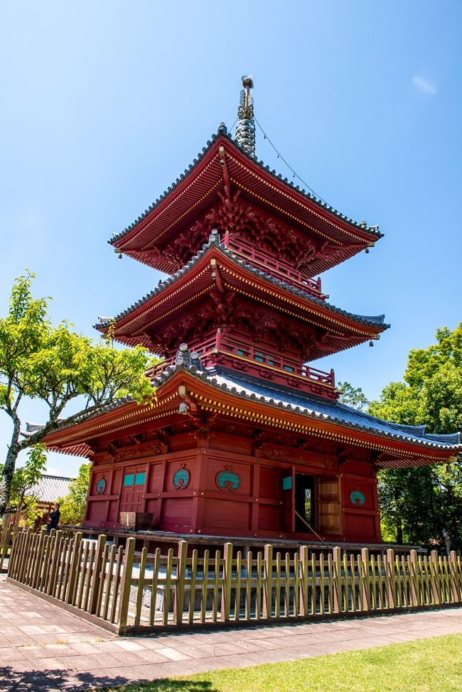豊津花菖蒲園へ行きましたが、あいにくショウブの時期は終了しており、国分寺や旧蔵内邸などみやこ(京都)町や築上町を観光してきました。