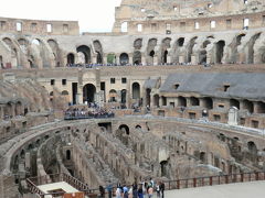 ローマ(Roma)　3日目　コッロセオ、フィロ・ロマーノ