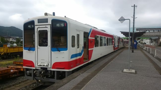 1日目。東北新幹線やまびこ41号で一ノ関。大船渡線で気仙沼。BRTで盛。三陸鉄道南リアス線、途中、払川で下車。友人宅で酒宴。<br /><br />2日目。北リアス線で久慈まで。三陸鉄道163キロ全線乗車。久慈から各駅停車で八戸。新幹線で新函館北斗。函館スーパーホテル泊。<br /><br />3日目。函館ライナーで新函館北斗。バスで江差港。フエリーで奥尻島へ。浜旅館泊り。<br /><br />4日目。奥尻島から江差港に戻りバスで新函館北斗。スーパー北斗14号で函館スーパーホテル泊。<br /><br />5日目。函館からスーパー北斗7号で長万部。かにめし食べる。スーパー北斗10号で新函館北斗。北海道新幹線はやぶさ30号で東京に戻る。