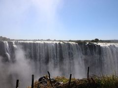 南部アフリカ紀行４日目、水飛沫＆大雨・ビクトリアの滝ジンバブエ側の鑑賞ルート