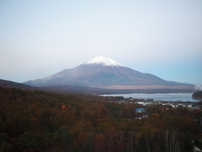 ２０１８年１０月２９日、山中湖にあるエクシブでは、富士山が綺麗に見えました。朝食は７時からバイキングです。和洋中折衷で、朝から結構ガッツリ食べます。息子も珍しく、ガンガン食べていました。まずは料理の品数が多かったバイキングの料理の紹介です。