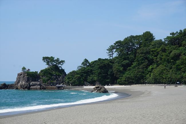 香川県でうどんをいただいたのち、土佐に来ました。<br />お目当ては坂本龍馬とカツオのたたき!