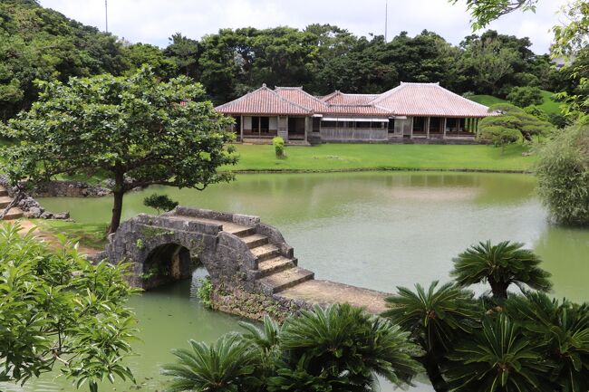 沖縄世界遺産　琉球王国のグスク及び関連遺跡群　玉陵　識名園