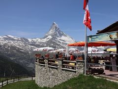 スイス　花と絶景の旅　⑥スネガ湖巡りとリッフェルアルプでランチ