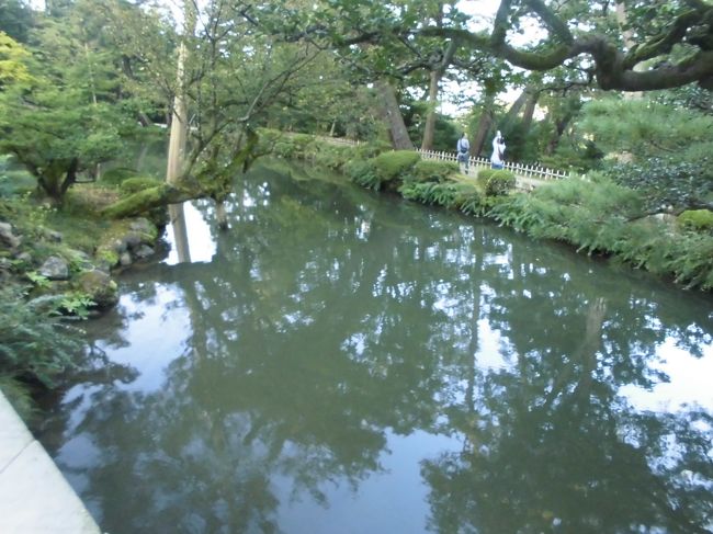 兼六園の瓢池周辺の風景を撮影をしました。