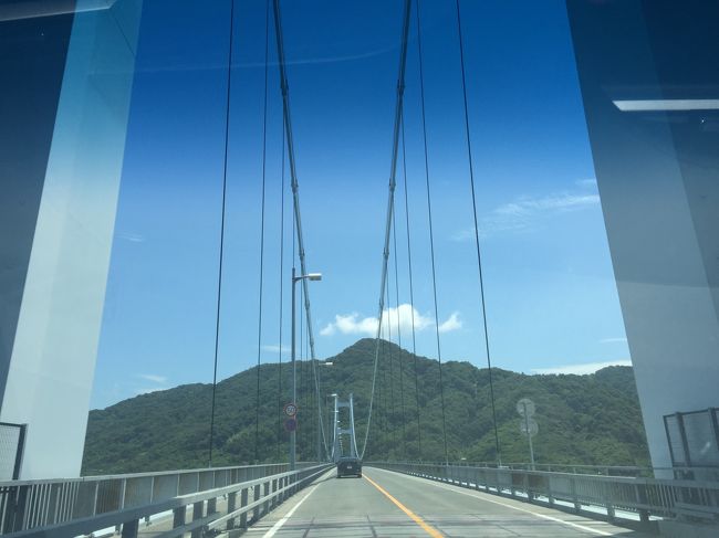久しぶりの晴天。安芸灘とびしま海道をドライブした。御手洗地区は 思った以上に見所があった。タイムスリップしたようなレトロな風景が続いて 全て無料というのも良かった。