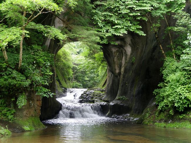 2019.7房総九十九里銚子旅行2-片倉ダム記念館，亀岩の洞窟，藤平酒造で利き酒，万葉の里うまくた店で昼食