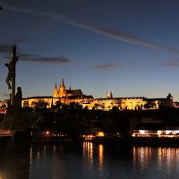駆け足で巡る中欧５カ国の旅　８　百塔の町　麗しのプラハ　（夜のプラハ観光）