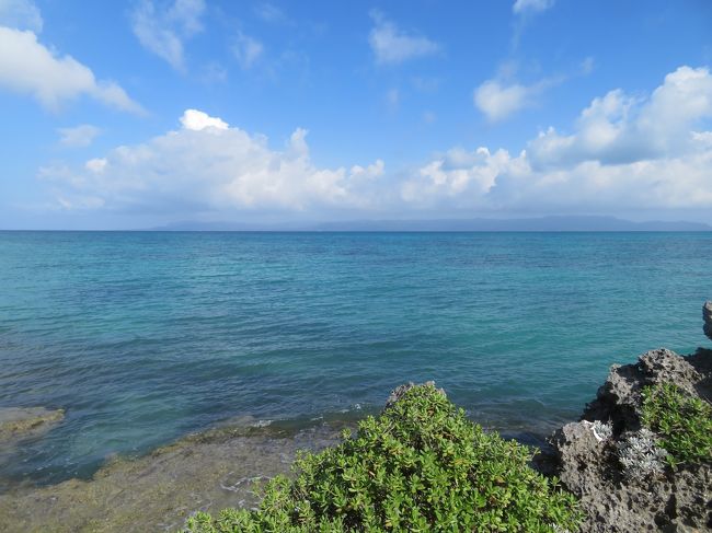 黒島西の浜ここは沖にリーフが無いので仲本海岸と違って干潮時でもプール状態にはならない外洋の影響を受ける2019年７月八重山・黒島８泊９日２８