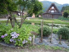 立山黒部アルペンルートとトロッコ電車・白川郷３日間の旅　（１）　白川郷