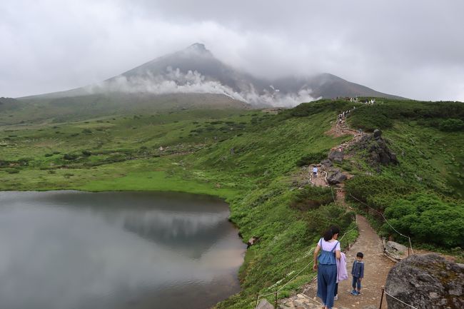 北海道家族旅行・・大雪山旭岳の姿見の池散策路の紹介です。