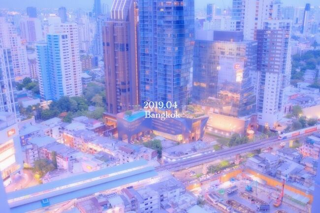 昨年、初めて滞在したバリの離島。<br />その居心地の良さにすっかり魅了された私は、<br />旅から戻った2か月後、あっという間にバリ行のチケットをポチッと♪<br /><br />今年はバリ島とお隣のレンボンガン・チュニガン・ペニダ島へ。<br /><br />当然、今回も平穏に過ごすことが出来ない私の旅(>_<)<br />果たしてどうなることやら・・・・。<br /><br />++++++++++++++++++++++++++++++++++++++++++<br /><br /><旅程><br />□1日目 4/27 札幌→韓国/ソウル<機内泊><br />□2日目 4/28 ソウル→シンガポール→インドネシア/バリ<ビンギンビーチ泊><br />□3日目 4/29 バリ島→レンボンガン島&チュニガン島周遊<レンボンガン泊><br />□4日目 4/30 レンボンガン島滞在<レンボンガン泊><br />□5日目 5/1 レンボンガン島→バリ島<スミニャック泊><br />□6日目 5/2 バリ島→ペニダ島→バリ島<スミニャック泊><br />□7日目 5/3 バリ島→タイ/バンコク<トンロー泊><br />■8日目 5/4 バンコク→札幌<機内泊><br />■9日目 5/5 札幌到着♪<br /><br />