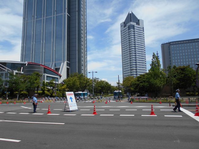 G20が大阪で開かれました。市内はものものしい警備でした。市内から南港をサイクリングしてきました。お巡りさんは大変そうでしたよ。