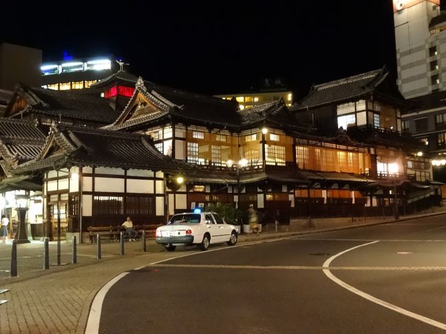 道後温泉本館が改修工事に入るとの情報を得て<br />これはしばらく温泉に入れなくなるのではと早とちり<br />慌てて計画を立て観光をしてきました<br />実際には改修工事中でも入浴はできました<br /><br />この度の収穫<br />道の駅 風早の郷和里 129ヶ所目<br />道の駅 小松オアシス130ヶ所目<br />御朱印 金刀比羅宮