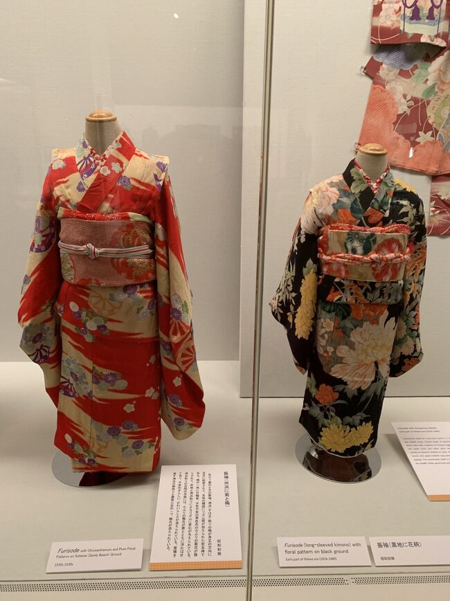 <br />猛暑ですが、天六には商店街や 昔なつかしい くらしの<br /><br />今昔館が有り。<br /><br />まだ、着物を着ていた頃のレトロな服飾展示もありました。<br /><br />外国の方々がたくさん来られていて、賑やかな博物館でした。<br /><br /> 商店街には、グルメな感じで 暑さも忘れそうでした。