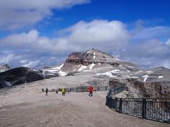 ２０１９　絶景！北イタリア　初ドロミテハイキング　バスの旅⑥雨の中、SASS PORDOIへ