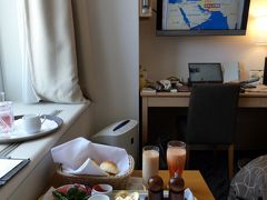 ０９．初夏の北海道4泊　札幌パークホテル ルームサービスのブランチ