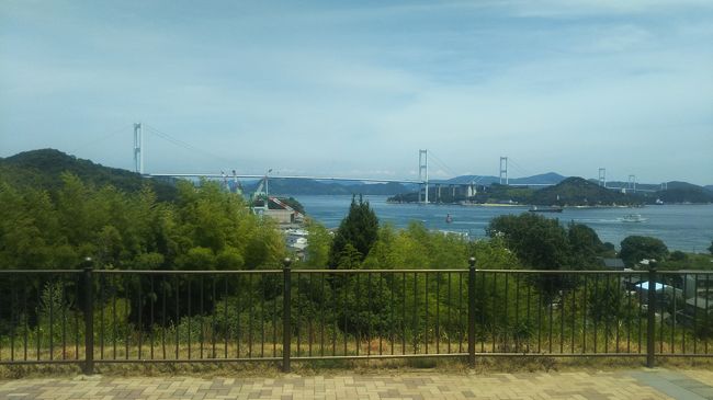 今日は宮島→しまなみ海道→道後温泉へ移動します。<br />タイトルにある、ある出会いを初めて体験しました。<br /><br />ある程度の計画を立てているんだけど、ちょいちょいパパがいじってきてます。<br /><br />四国は広い!行きたい所が沢山あって、また行かないと(^^)