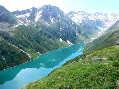 スイス・ハイキングの旅　2019夏-3（マイゲルス小屋からクルネラ湖を歩く）