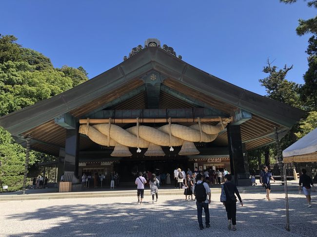 お盆休みは9日間もあるのに、旦那様はどこにも行かないと言い張って悲しい思いをしてました(´;ω;`)<br />どこでもいいから行こう~!<br />日帰りでいいから行こう~!<br />でもやっぱり行くなら出雲大社行きたい!行こう~!<br />私の粘り勝ち♪(´ε` )<br /><br />と、ゆうことで行って来ました、島根県♪