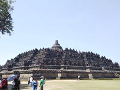 インドネシア　ジョグジャカルタ、スマランの旅 その１（ボロブドール遺跡、ケプランバナン寺院遺跡群編）