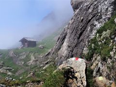 ブスアルプ霧中ハイキング（スイス2)
