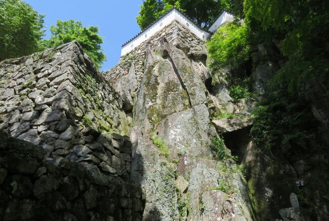 中国中部の日本百名城巡り、備中松山城の紹介です。