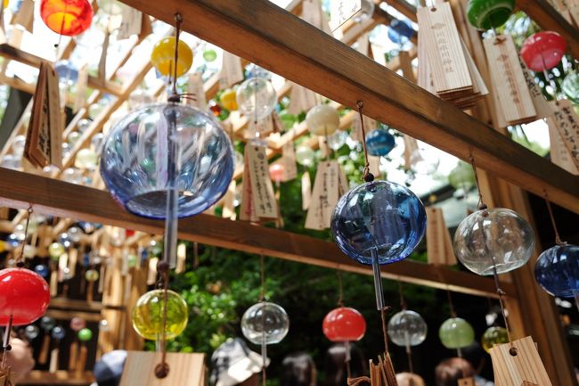 好みの展覧会が催されるたびに東京には旅行してきましたが、今回は「川越は古い町並みが残る風情ある素晴らしい街。一緒に行ってみよう」と夫から提案されたことがきっかけで、初めて埼玉県に足を運ぶことになりました。<br /><br />東京で大学生時代を過ごした夫曰く、<br />「川越は東京から少し離れているから、前泊したほうが満喫できる」とのことだったので、仕事終わりに新幹線に乗り、前泊したのが8月25日(日)。<br /><br />ついでに、3連休をとれたので、興味はありつつも、なかなか行けていなかった東京都内のスポットもいくつか巡りました。<br /><br />下町から流行りのイベントまで、たくさん歩いてたくさん食べた旅行の記録です。