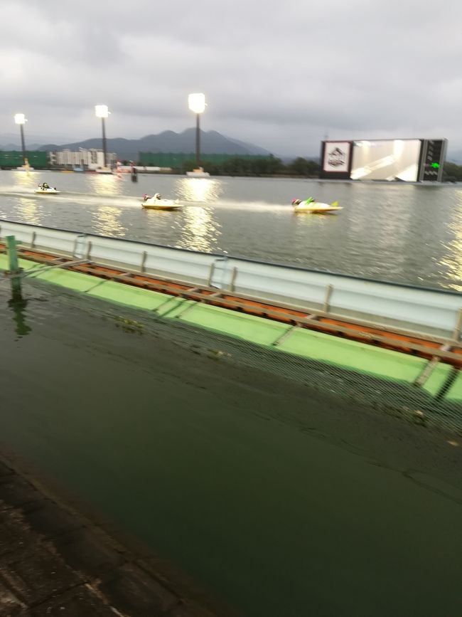 ぷらっと青春18切符できた群馬。碓氷峠を観光した後は桐生競艇に行ってみました。