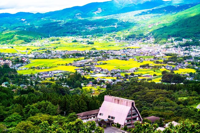 　初秋の由布院を散策し、そのあと志高湖へ