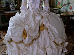 ロシア観光２０１７　クスコヴォ　オスタンキノ宮殿に展示されていたドレス