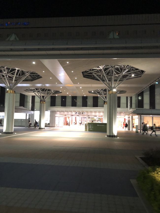 一泊二日で金沢に仕事で行きました。金、土になるとホテルの値段も上がりますが今回のホテルは新築ですがリーズナブルなホテルです。