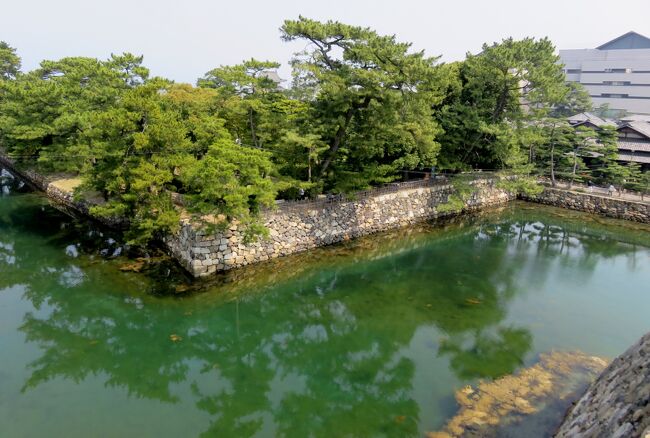 四国の日本百名城巡り、香川県の高松城です。