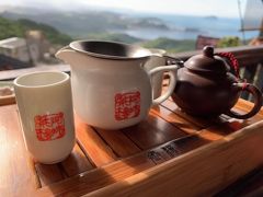 【台湾人気観光スポット／九份と十份】阿妹茶樓でお茶をして阿柑姨芋圓でスイーツを食べたら最後は天燈上げ