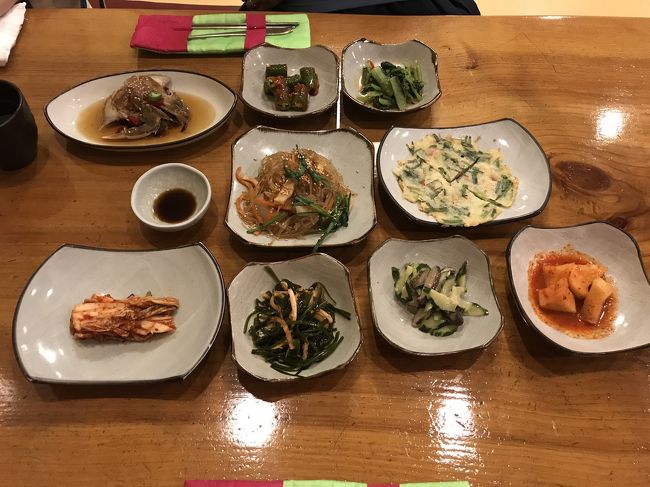 夏休みを利用して、反日デモでちょっとビビりながらエアプサンで釜山にやって来ました。食べ物屋が多い南浦洞に宿を取って、韓国家庭料理やアワビ粥を頂きました。