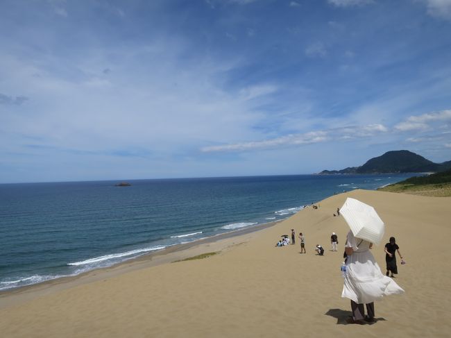 レンタサイクルで鳥取駅→砂丘→砂丘美術館→鳥取港海鮮市場で昼食→白兎海岸と白兎神社→鳥取駅というコースを辿る計画を立て出発！計画通り行かず途中でグダグダになりましたがそこそこ楽しめました。