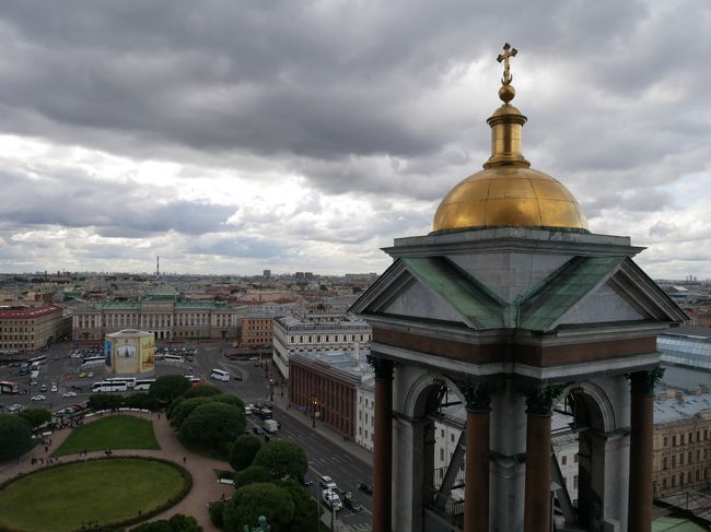 ちょっと早めの夏休みでロシア旅行　その8　サンクトペテルベルクの教会巡り聖イサク大聖堂は圧巻！