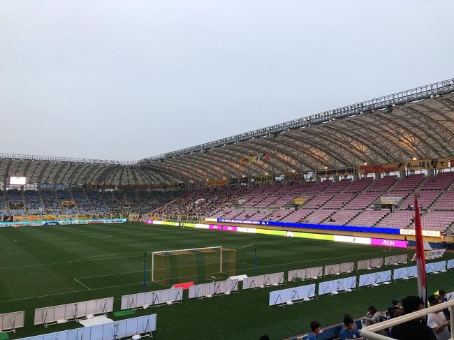 昨年の仙台戦は平日開催の為不参加。<br />2年ぶりに仙台に遠征。<br />3連勝で首位FC東京との勝ち点差を4に縮めた横浜Fマリノス。<br />相手はこのところ負けていない仙台ではあるものの今節は喜田とティーラトンが出場停止。<br />勝ち星を取り続けることができるか?