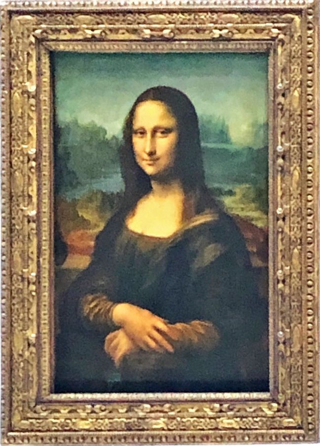 パリ3日目はルーブル美術館に凱旋門、シャンゼリゼ通りにディナークルーズと盛りだくさん。