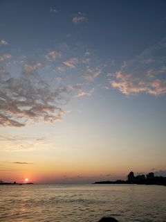 台北で最高の小吃と鳳梨酥を探す旅2日間 ～2日目 (また)食・日本式温泉・台湾一の夕日で癒される編～