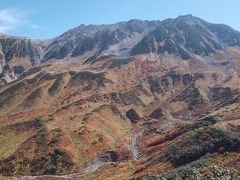 富山旅行　親戚に連れられて立山の紅葉を見に行く