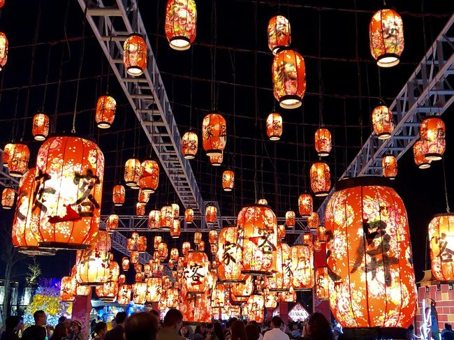 台湾燈會@屏東縣2019.2月、ランタンフェスを見尽くす旅!<br />「我屏東我驕傲」(我屏東、我誇り)がキャッチフレーズ<br />②2日目、26日火曜と3日目、27日水曜<br /><br />高松&大阪でライブ見て、翌日には関空から高雄へGo!<br />今年もまた連夜、大好きなランタンフェスに通って楽しみました。<br /><br />2月25日 JL5141 関西空港11:40発 高雄空港 14:25着<br />3月05日 JL0812 高雄空港09:55発 成田空港 14:15着<br />宿泊先:高雄 イーチファミリー家家小屋<br /><br /><br />