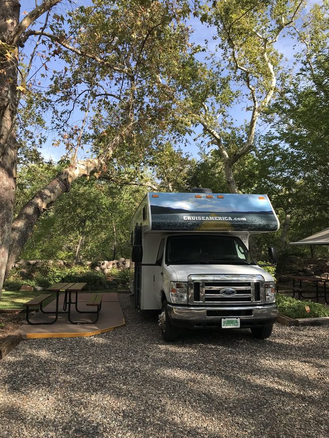 初めてのキャンピングカー旅で滞在したRV park全6ヶ所を紹介します🌵<br /><br />🌵Barstow KOA(バーストー)<br />🌵Rancho Sedona RV park(セドナ)<br />🌵The View Campground(モニュメントバレー)<br />🌵Wahweap Campground(レイクパウエル)<br />🌵Oasis RV Resort(ラスベガス)<br />🌵Dockweiler RV park(L.A.)<br /><br />これから行かれる方のご参考まで✨✨