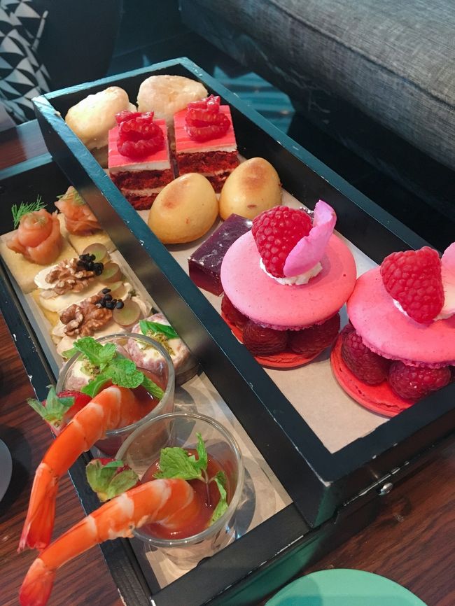 今日もぶらりと街歩きです♪<br /><br />テンソウに乗ったり、ホテルのアフタヌーンティ&SPAと1日楽しみました。
