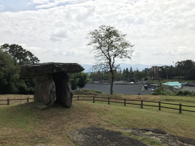 光州からバスで小一時間。全羅北道のほうのコチャンまで世界遺産の支石墓群を見に行きました。支石よりも、コチャンの市街地がとても気に入りました。小規模だけど、必要なものはなんでもありそう、大都市光州までバスもたくさん出ている、とても住みやすそうなところだと思いました。半年くらい生活してみたいくらい笑