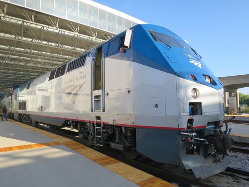 ［貴重ビンテージ］AMTRAK アムトラック 旅行プランナー 1995年版 ファイル:Amtrak X996 at Wilmington 1977 postcard.jpg - Wikipedia